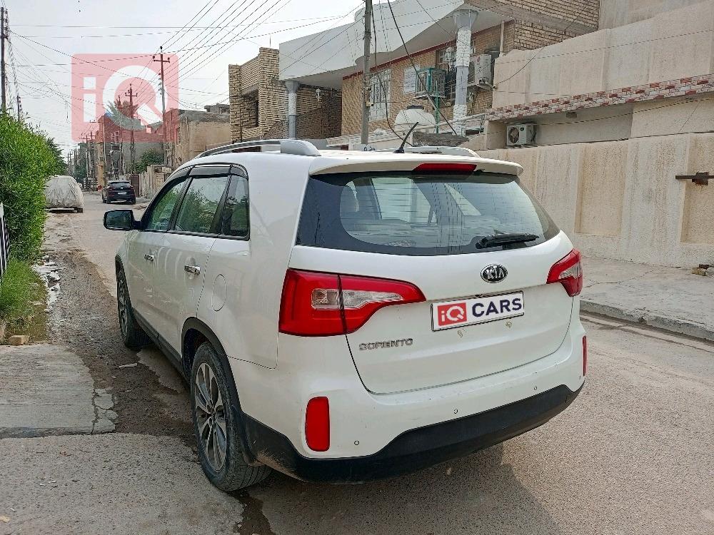 كيا سورينتو